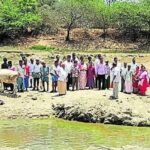 गोमाल भूमि पर प्लॉट निर्माण का ग्रामीणों ने किया विरोध