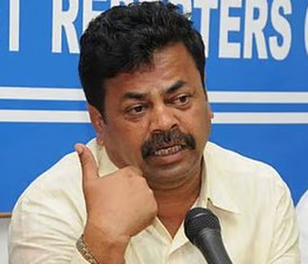विजयेन्द्र के साजिश रची जा रही खिलाफ