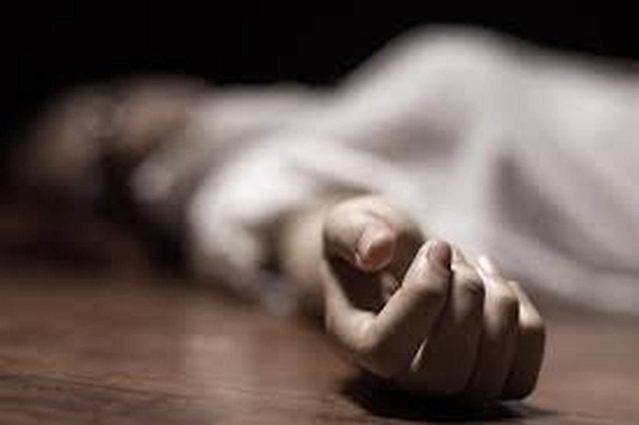 बेटा होने की खुशी में पार्टी मांगना पड़ा भारी