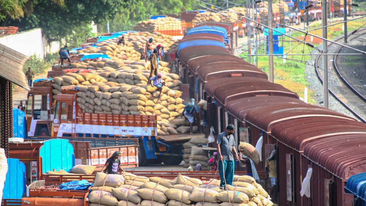माल ढुलाई को नई रफ्तार देगा दक्षिण पश्चिम रेलवे