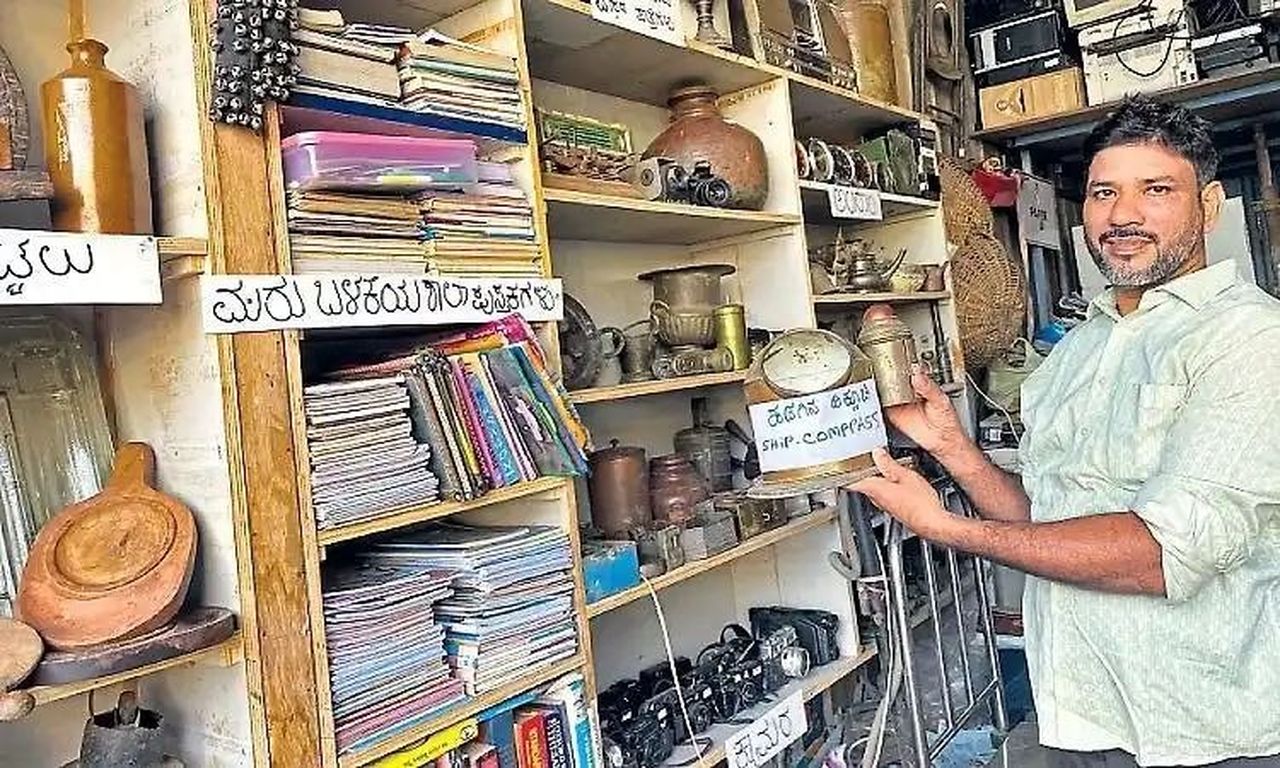 कबाड़ में छिपा विरासत का खजाना
