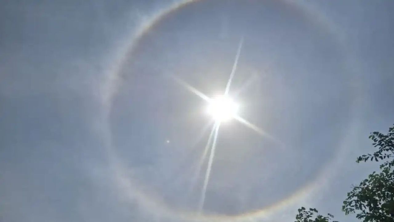 सूर्य के चारों ओर बना स्वर्णिम घेरा, ग्रामीणों में कौतूहल