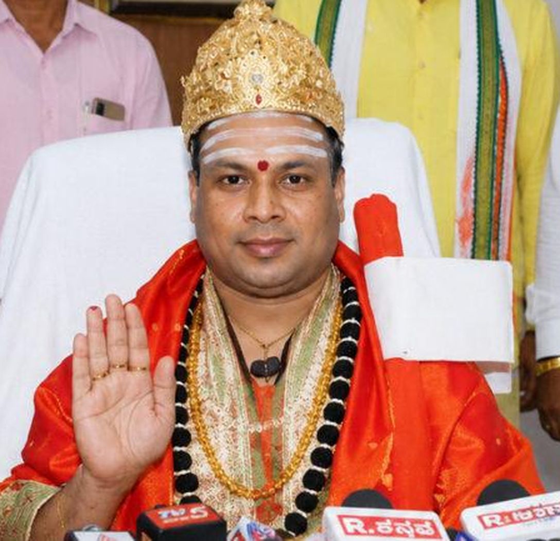 आरक्षण का आधार आर्थिक स्थिति हो: श्रीशैल जगद्गुरु