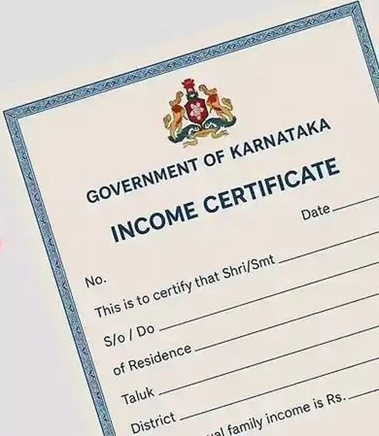 आवेदन नहीं, फिर भी घर पहुंच रहे जाति-आय प्रमाणपत्र