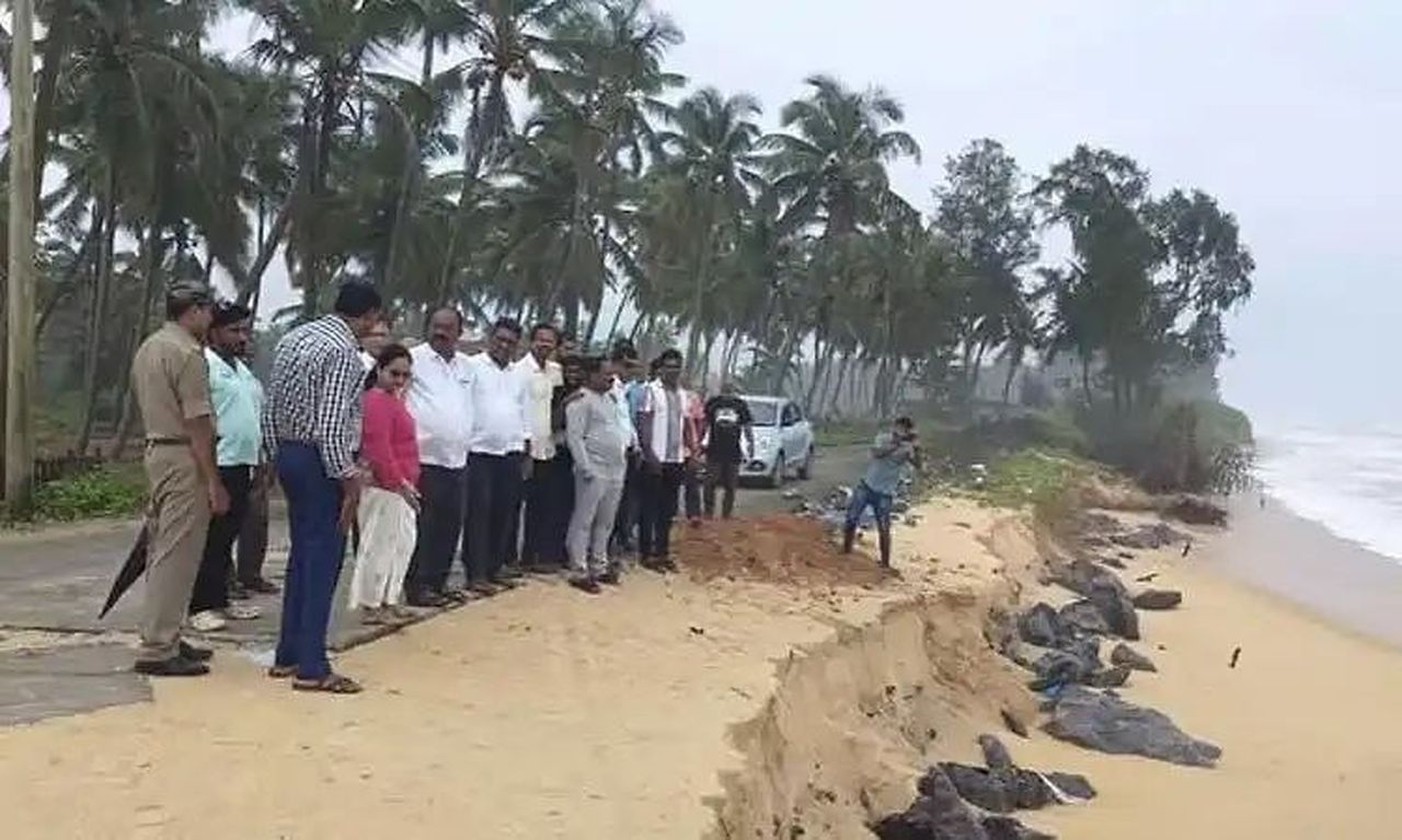 कापू में तटीय कटाव का निरीक्षण, राहत कार्यों के लिए 2 करोड़ रुपए मंजूर