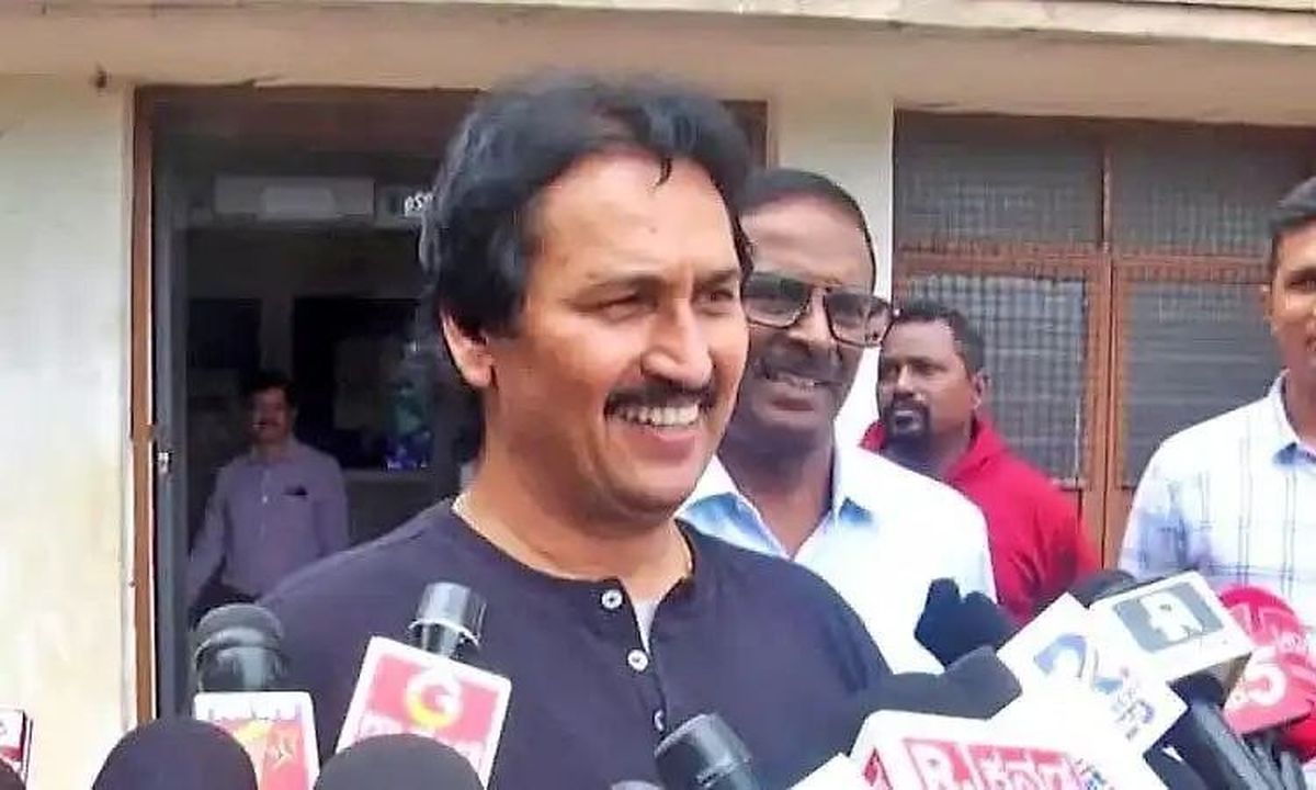 भाजपा में बदलाव की जरूरत, पर आलाकमान के आदेश का इंतजार : कुमार बंगारप्पा