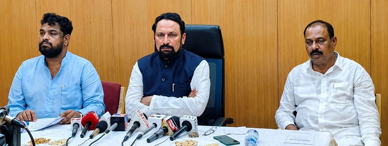 भ्रष्टाचार पर बोलने का भाजपा को नैतिक अधिकार नहीं: लक्ष्मण सवदी