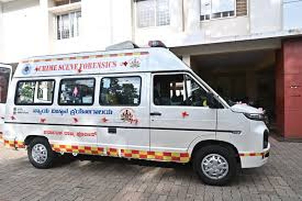 बेलगावी पुलिस को मिली अत्याधुनिक मोबाइल फोरेंसिक वैन