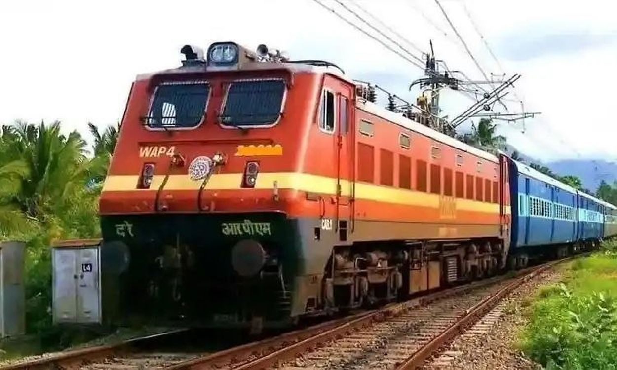 यार्ड पुनर्निर्माण से तीन ट्रेनों के मार्ग बदले