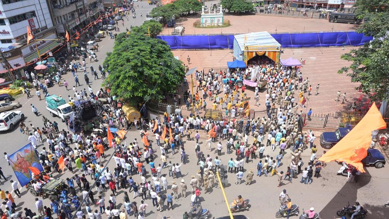 ईदगाह मैदान में गणेश प्रतिमा स्थापना को सशर्त मंजूरी