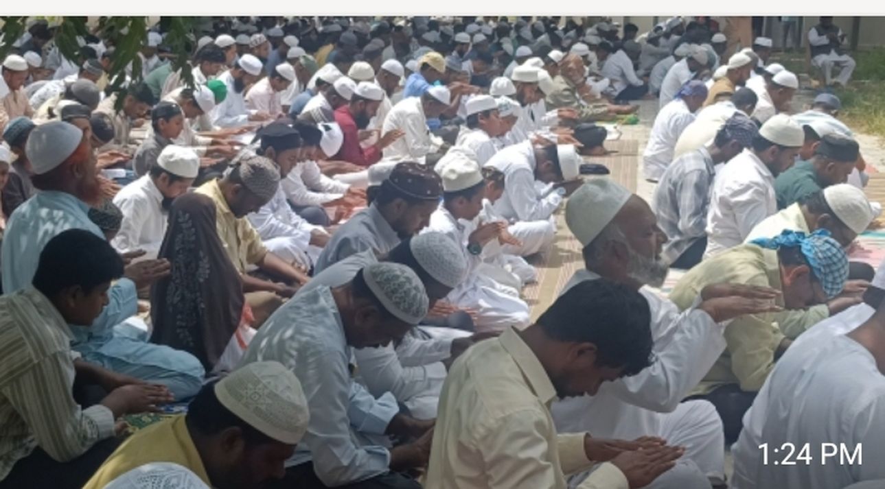 बारिश के लिए मुस्लिम समुदाय ने अदा की विशेष नमाज