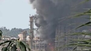 एमआरपीएल में भीषण विस्फोट, आठ घायल