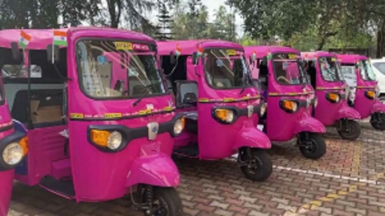 पिंक ऑटो योजना को नहीं मिल रहीं महिला चालक