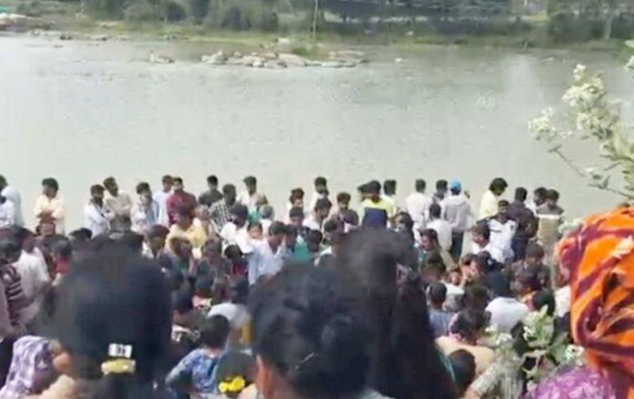 तालाब में डूबे तीन बालक, एक साथ बुझी तीन जिंदगियां
