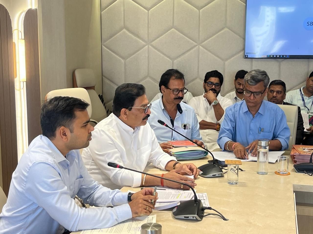 87 करोड़ का जुर्माना फिर भी नहीं रुका भराव, अब दर्ज होगा मामला